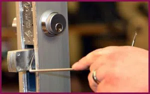 Raritan NJ Locksmith Store Raritan, NJ 908-378-8987 - 12-changing-locks